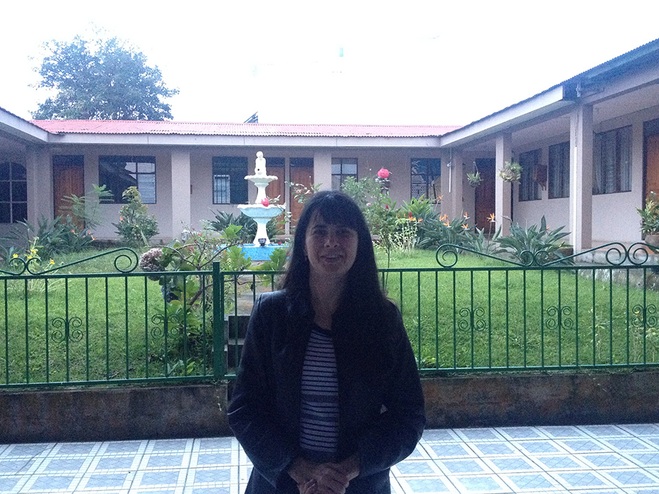 Canto en actividades religiosas Ministerio de Silvia Rodriguez